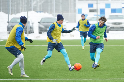 Тренировка «Зенита»-2 в Удельном парке
