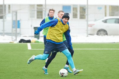 Тренировка «Зенита»-2 в Удельном парке