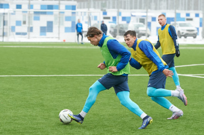 Тренировка «Зенита»-2 в Удельном парке