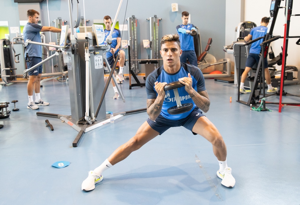 Зимние «Газпром» — тренировочные сборы в Катаре: 2 февраля, утренняя тренировка