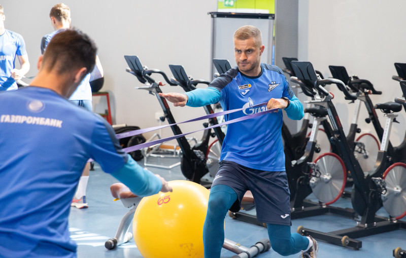 Зимние «Газпром» — тренировочные сборы в Катаре: 2 февраля, утренняя тренировка