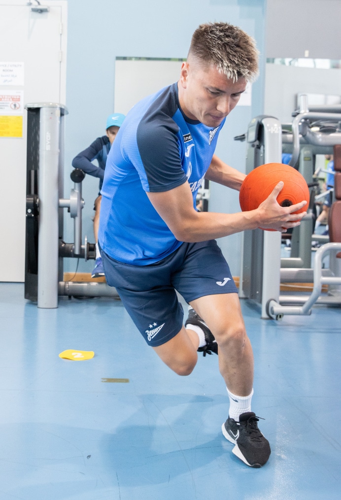 Зимние «Газпром» — тренировочные сборы в Катаре: 2 февраля, утренняя тренировка