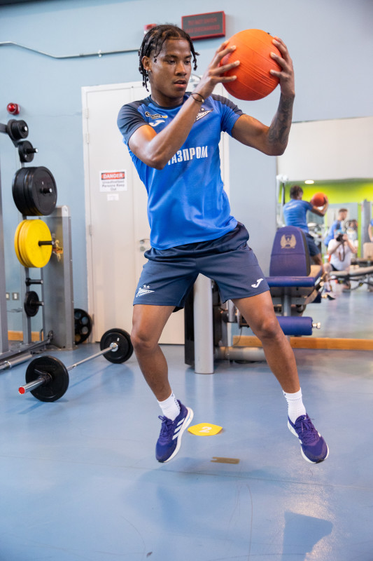 Зимние «Газпром» — тренировочные сборы в Катаре: 2 февраля, утренняя тренировка