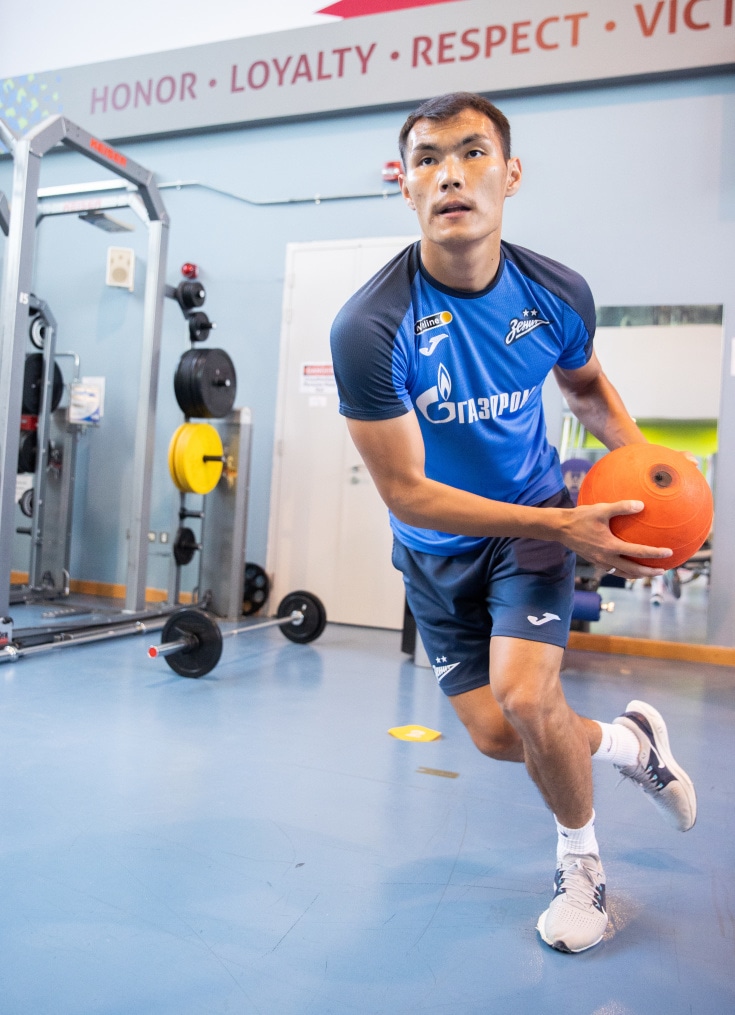 Зимние «Газпром» — тренировочные сборы в Катаре: 2 февраля, утренняя тренировка