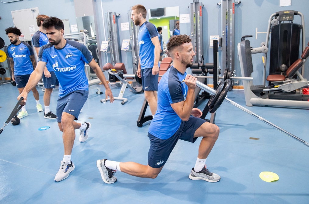 Зимние «Газпром» — тренировочные сборы в Катаре: 2 февраля, утренняя тренировка