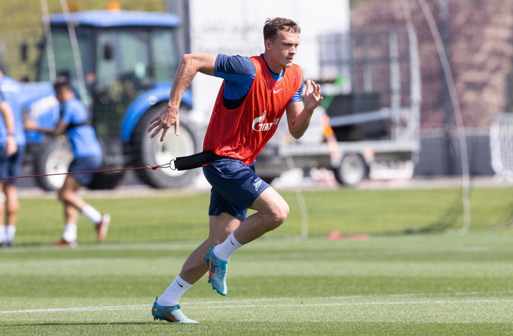 Зимние «Газпром» — тренировочные сборы в Катаре: 4 февраля, утренняя тренировка