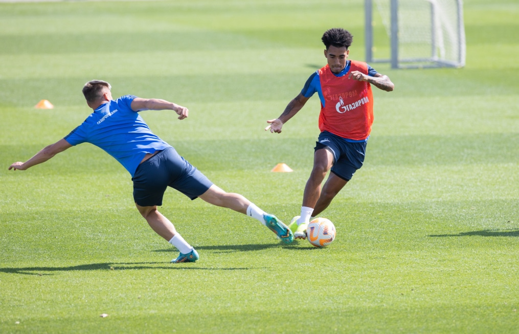 Зимние «Газпром» — тренировочные сборы в Катаре: 4 февраля, утренняя тренировка