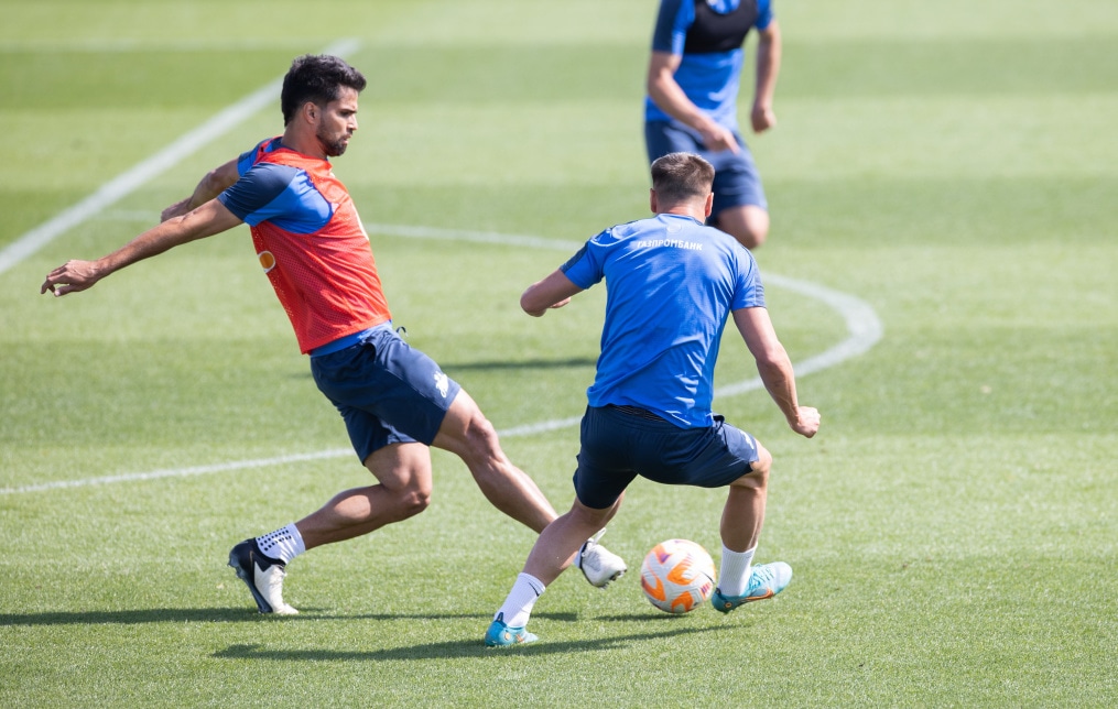 Зимние «Газпром» — тренировочные сборы в Катаре: 4 февраля, утренняя тренировка