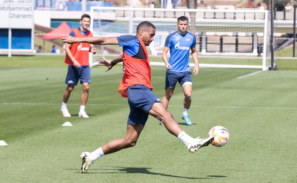 Зимние «Газпром» — тренировочные сборы в Катаре: 4 февраля, утренняя тренировка