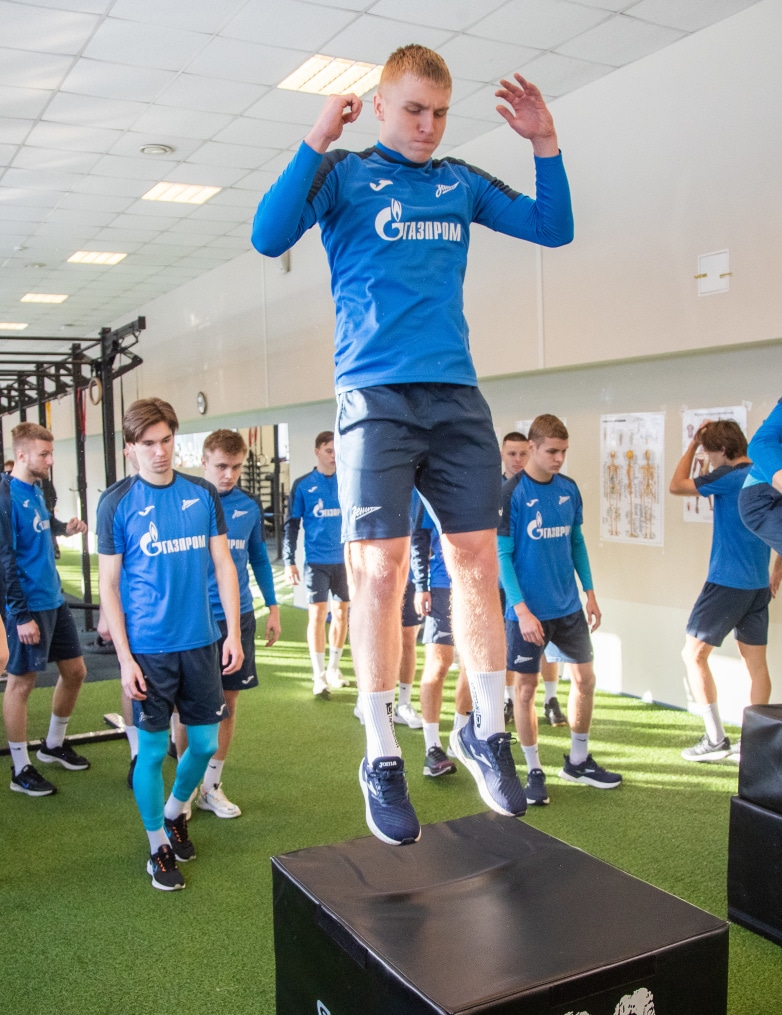 Тренировка «Зенита»-2 в «Газпром»-Академии