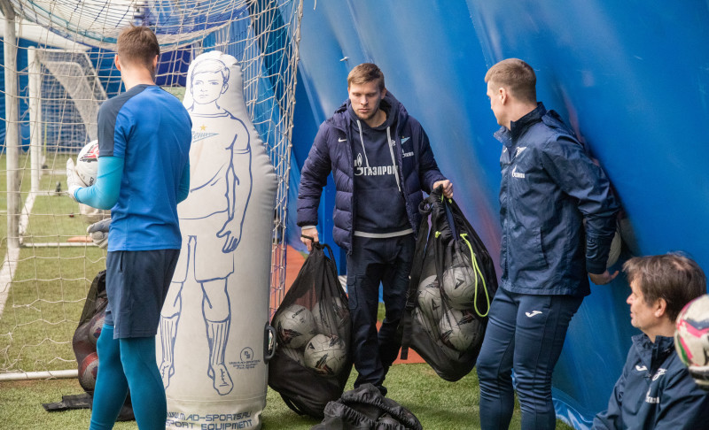 Тренировка «Зенита»-2 в «Газпром»-Академии