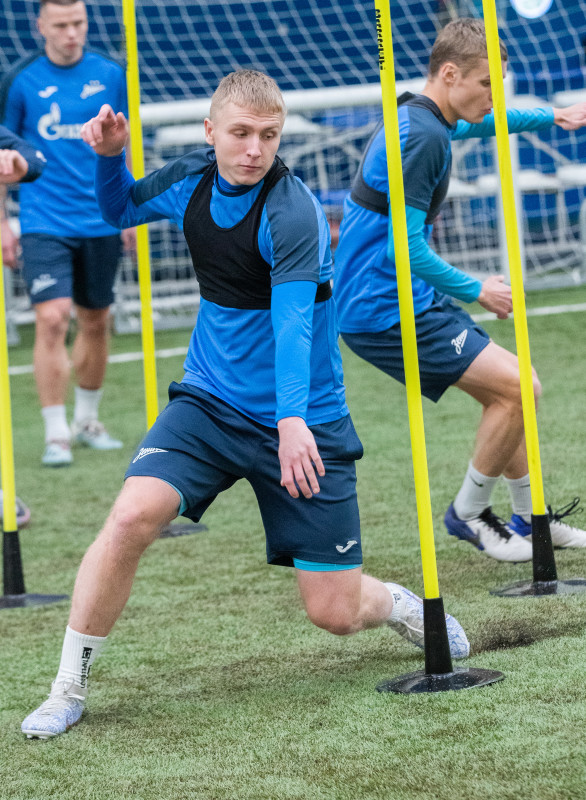 Тренировка «Зенита»-2 в «Газпром»-Академии