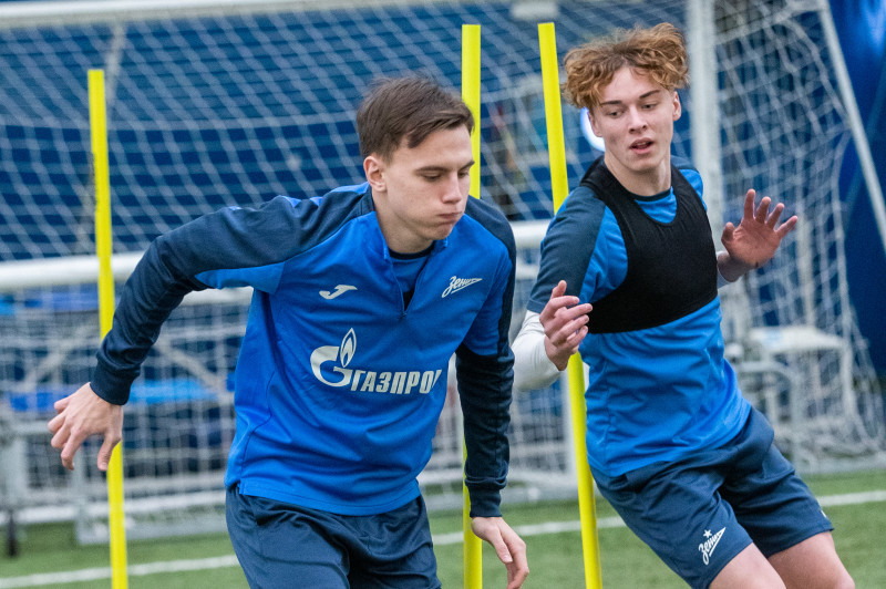 Тренировка «Зенита»-2 в «Газпром»-Академии