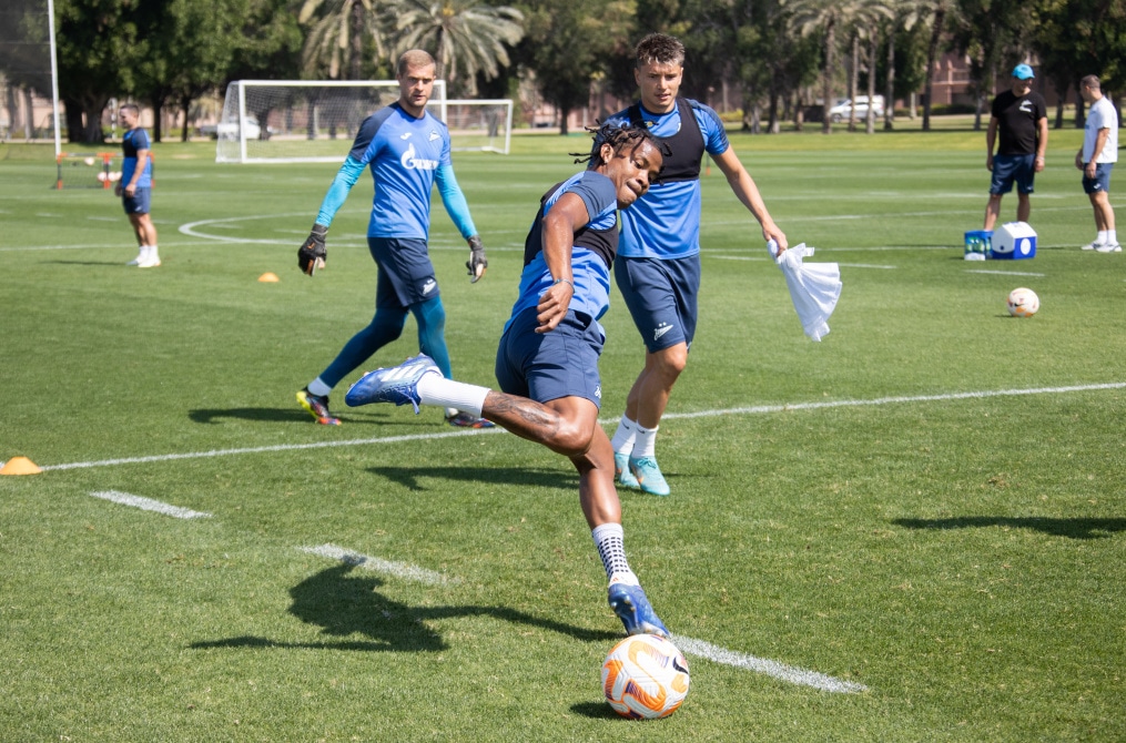 Третьи «Газпром» — тренировочные сборы  в Абу-Даби: 22 февраля, утренняя тренировка