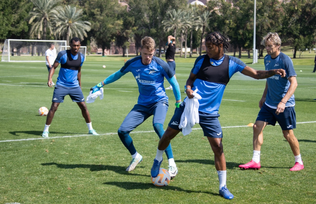 Третьи «Газпром» — тренировочные сборы  в Абу-Даби: 22 февраля, утренняя тренировка