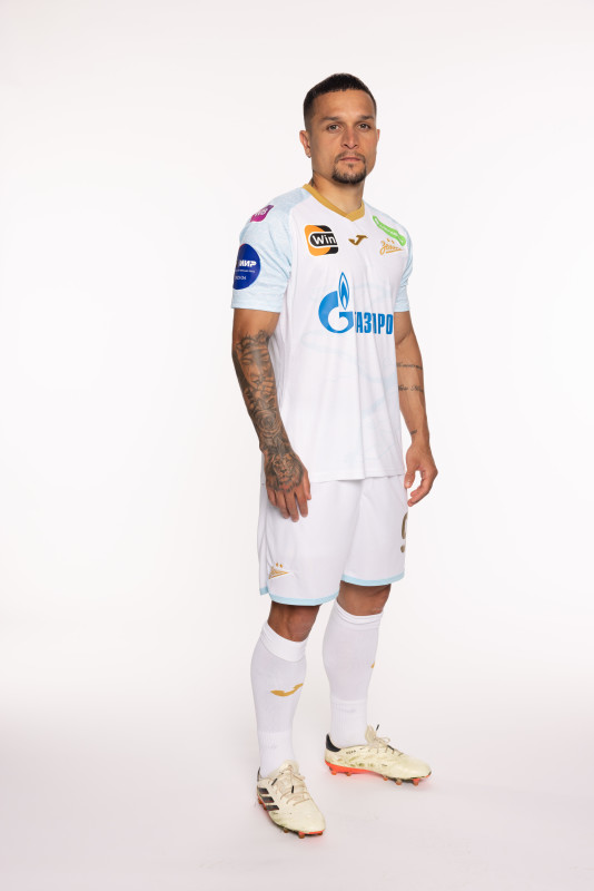 Фотосессия игроков ФК «Зенит» в форме Joma, сезона 2023/24