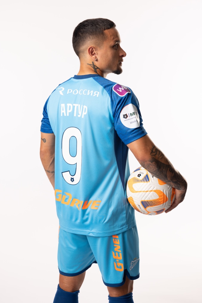 Фотосессия игроков ФК «Зенит» в форме Joma, сезона 2023/24