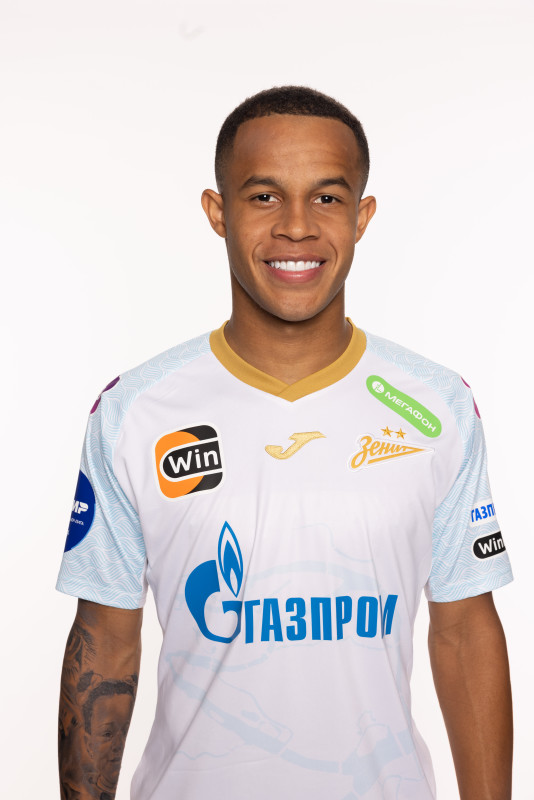Фотосессия игроков ФК «Зенит» в форме Joma, сезона 2023/24