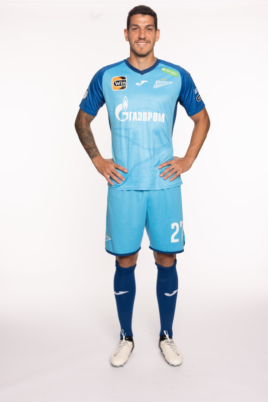 Фотосессия игроков ФК «Зенит» в форме Joma, сезона 2023/24