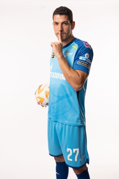 Фотосессия игроков ФК «Зенит» в форме Joma, сезона 2023/24