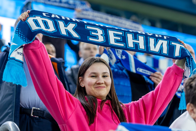 Болельщики на матче «Зенит» — «Динамо»