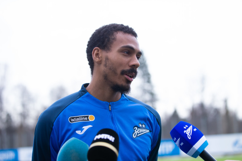 Вильсон Изидор на пресс-брифинге перед матчем со «Спартаком»