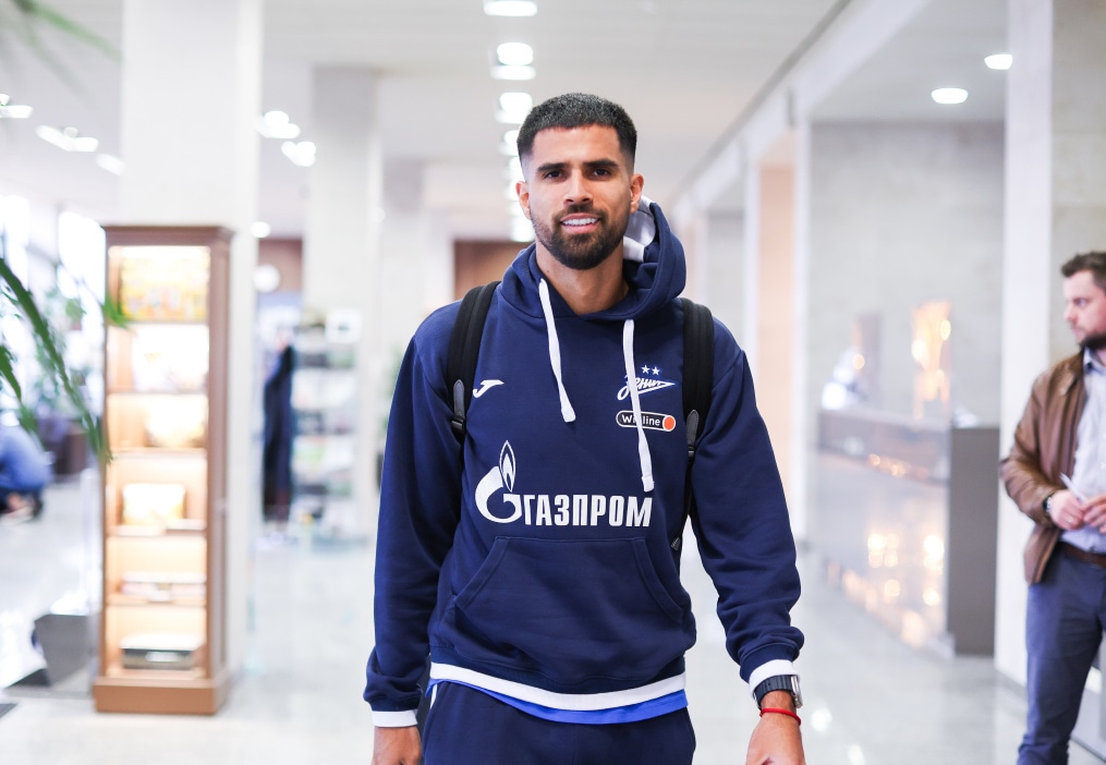 Вылет основного состава ФК «Зенит» на матч со «Спартаком»