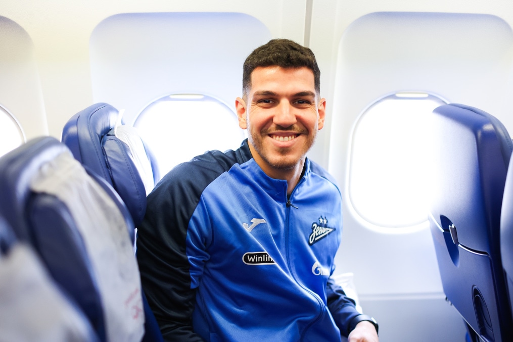 Вылет основного состава ФК «Зенит» на матч со «Спартаком»