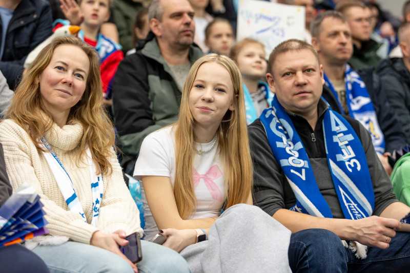 Болельщики на матче «Зенит» — «Балтика»