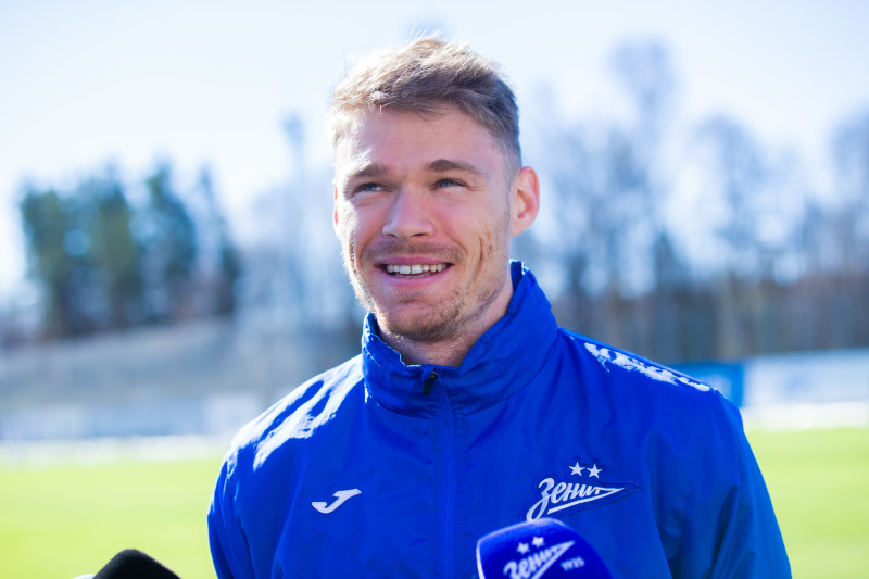 Денис Адамов на пресс-брифинге перед матчем с «Краснодаром»