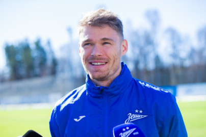 Денис Адамов на пресс-брифинге перед матчем с «Краснодаром»