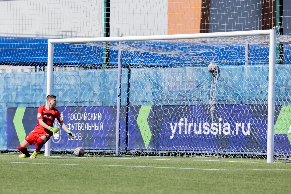 Юношеская футбольная лига-2,  «Зенит» —  «Чайка»