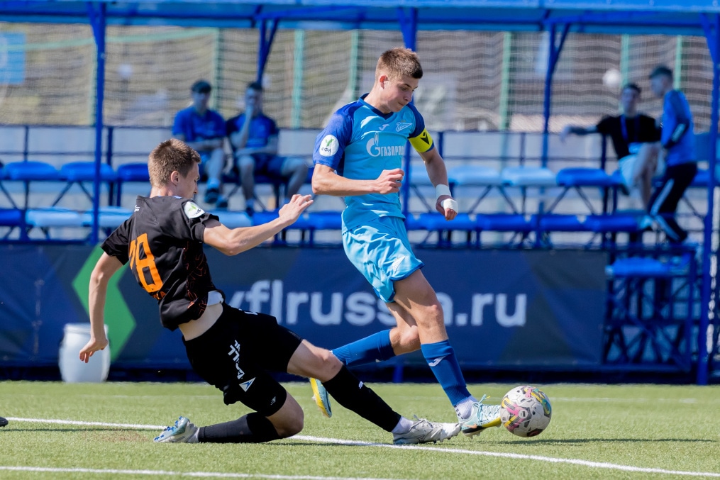 Юношеская футбольная лига-2,  «Зенит» —  «Чайка»