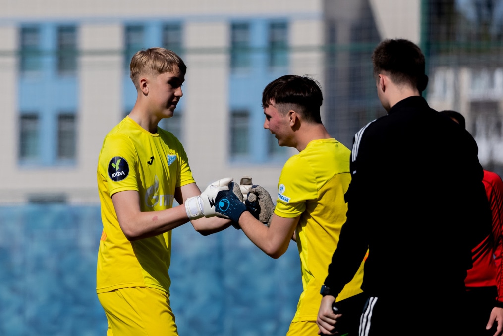 Юношеская футбольная лига-2,  «Зенит» —  «Чайка»