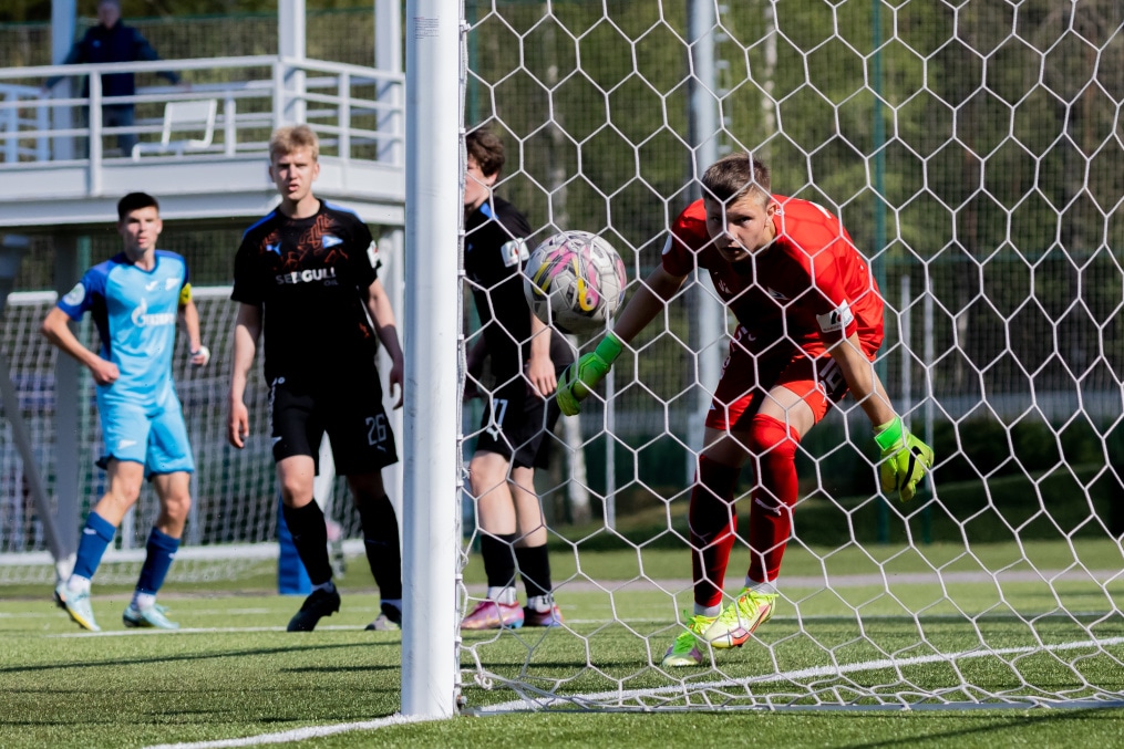 Юношеская футбольная лига-2,  «Зенит» —  «Чайка»