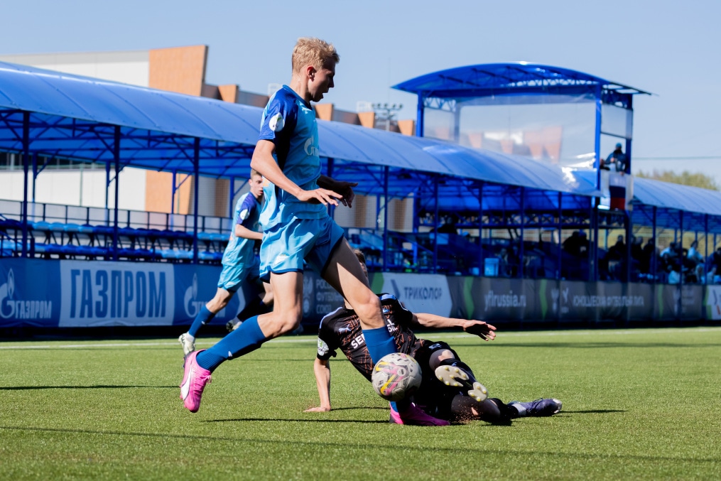 Юношеская футбольная лига-2,  «Зенит» —  «Чайка»