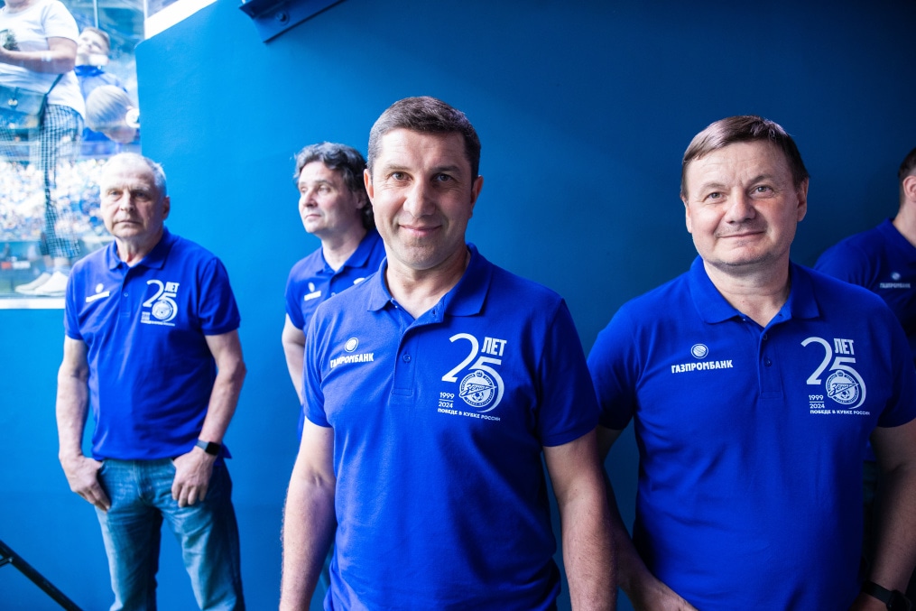 Чествование обладателей Кубка России 1999 года перед матчем «Зенит» — «Ростов»