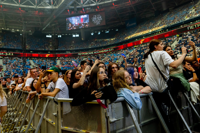 Концерт «Петровские Ассамблеи 3.2.1» на «Газпром Арене»