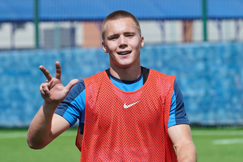 Тренировка «Зенита»-м в «Газпром»-Академии