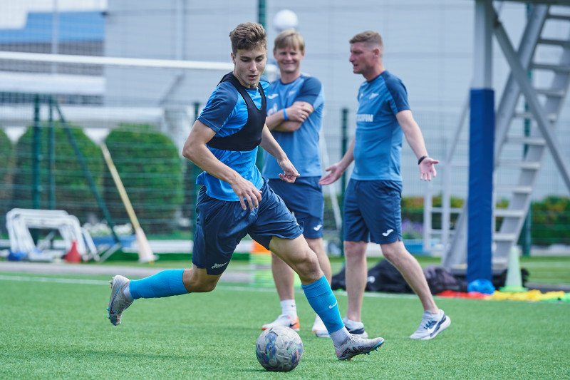 Тренировка «Зенита»-м в «Газпром»-Академии