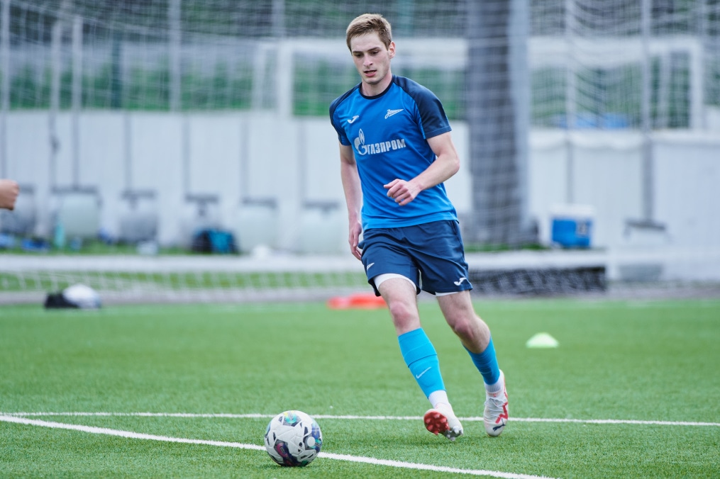 Тренировка «Зенита»-м в «Газпром»-Академии