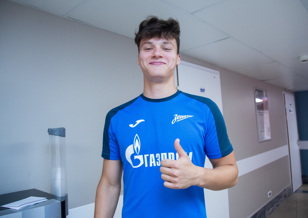 Первый день предсезонного медосмотра основного состава «Зенит» в «Мой медицинский центр»