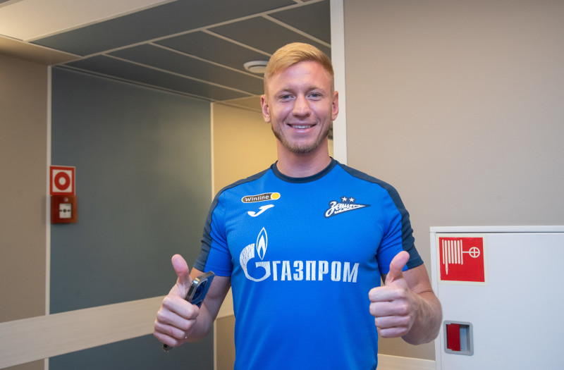 Первый день предсезонного медосмотра основного состава «Зенит» в «Мой медицинский центр»