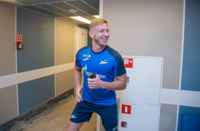 Первый день предсезонного медосмотра основного состава «Зенит» в «Мой медицинский центр»