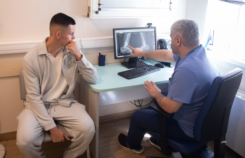 Медосмотр Сергея Волкова, защитника ФК «Зенит» в «Мой медицинский центр»