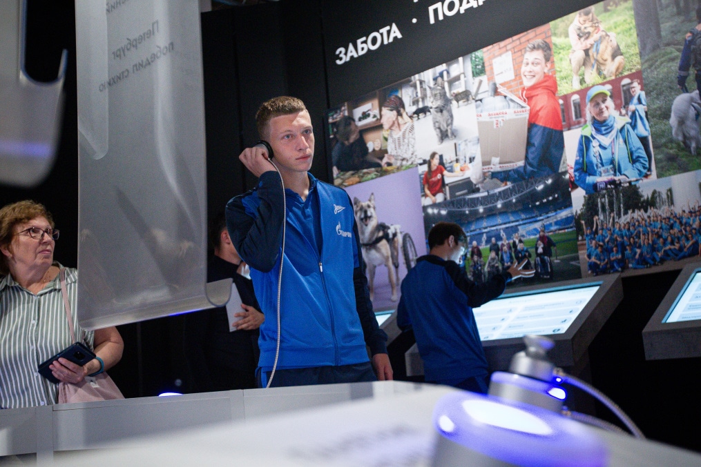 «Зенит»-м на выставке «Россия — моя история»