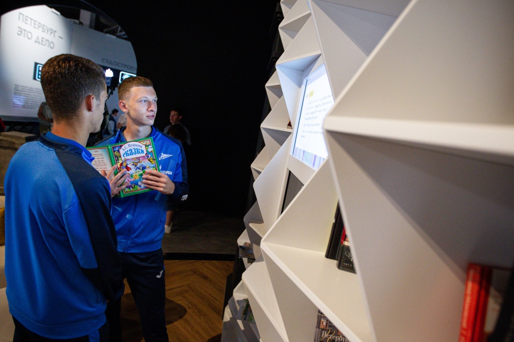 «Зенит»-м на выставке «Россия — моя история»