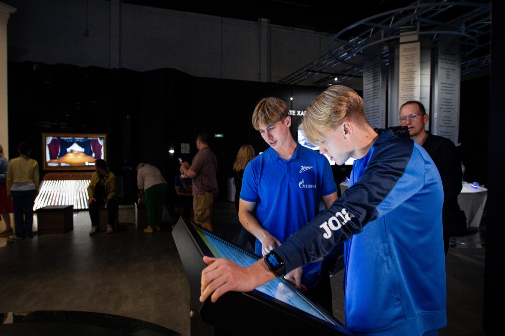 «Зенит»-м на выставке «Россия — моя история»