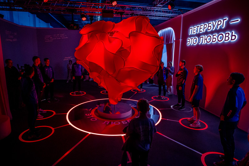 «Зенит»-м на выставке «Россия — моя история»