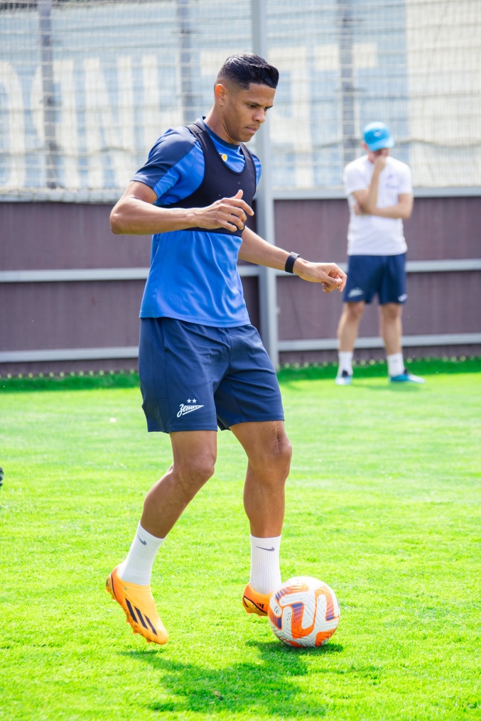 Летние «Газпром» — тренировочные сборы: 07 июля, утренняя тренировка.